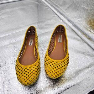 Steve Madden Yellow Flats